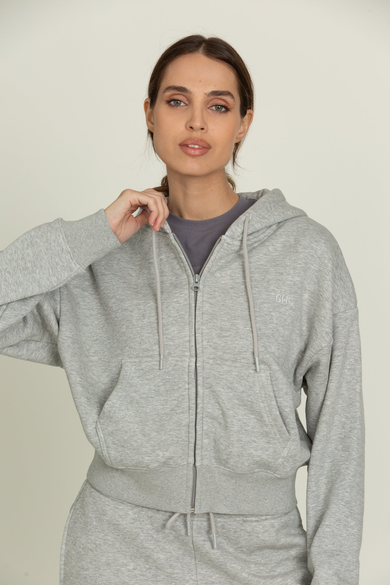 Heather Grey Everyday Full Zip – Gold Hinge