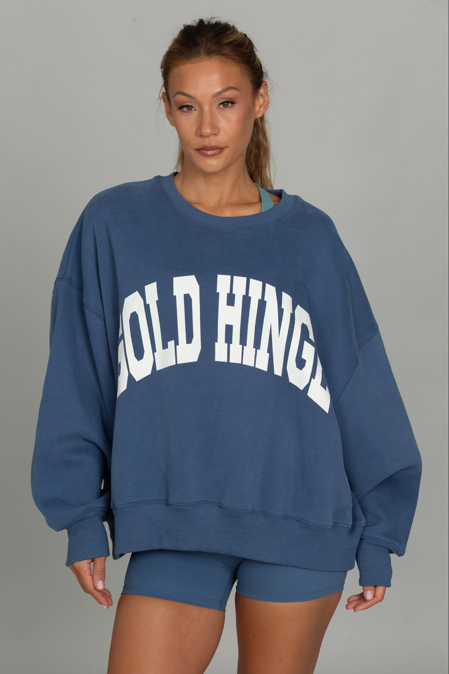 Loungewear – Gold Hinge