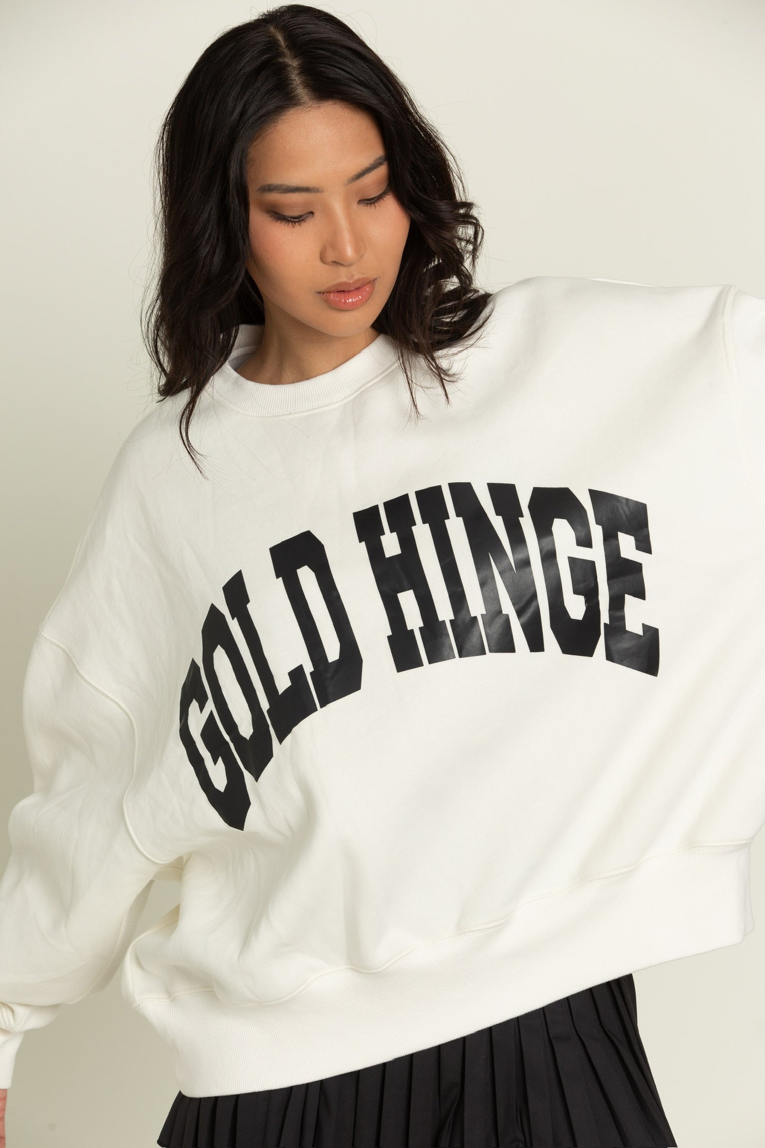 Ivory GH Wide Arm Sweatshirt - Gold Hinge