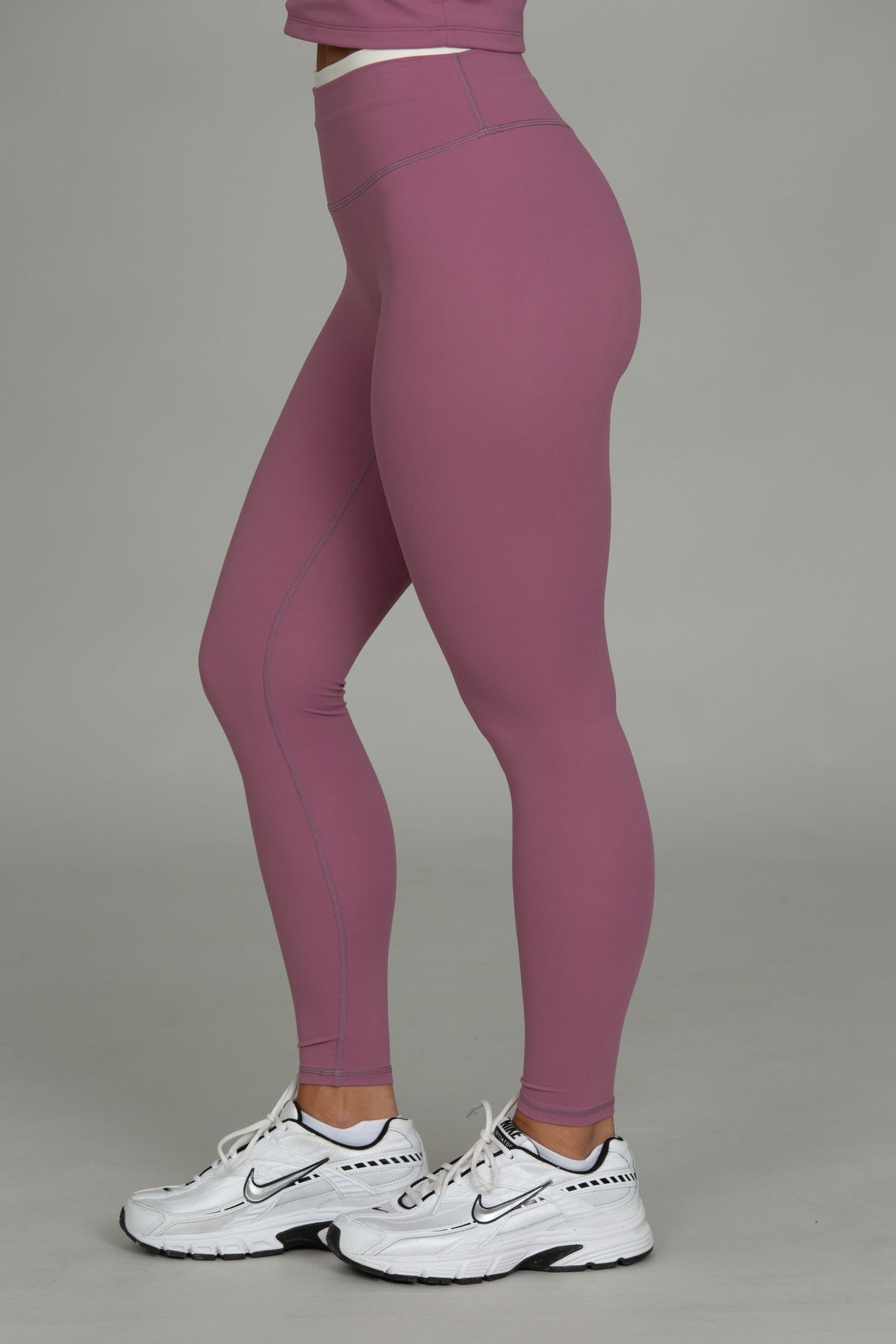 Wildberry Double Waist StrydeForm Legging