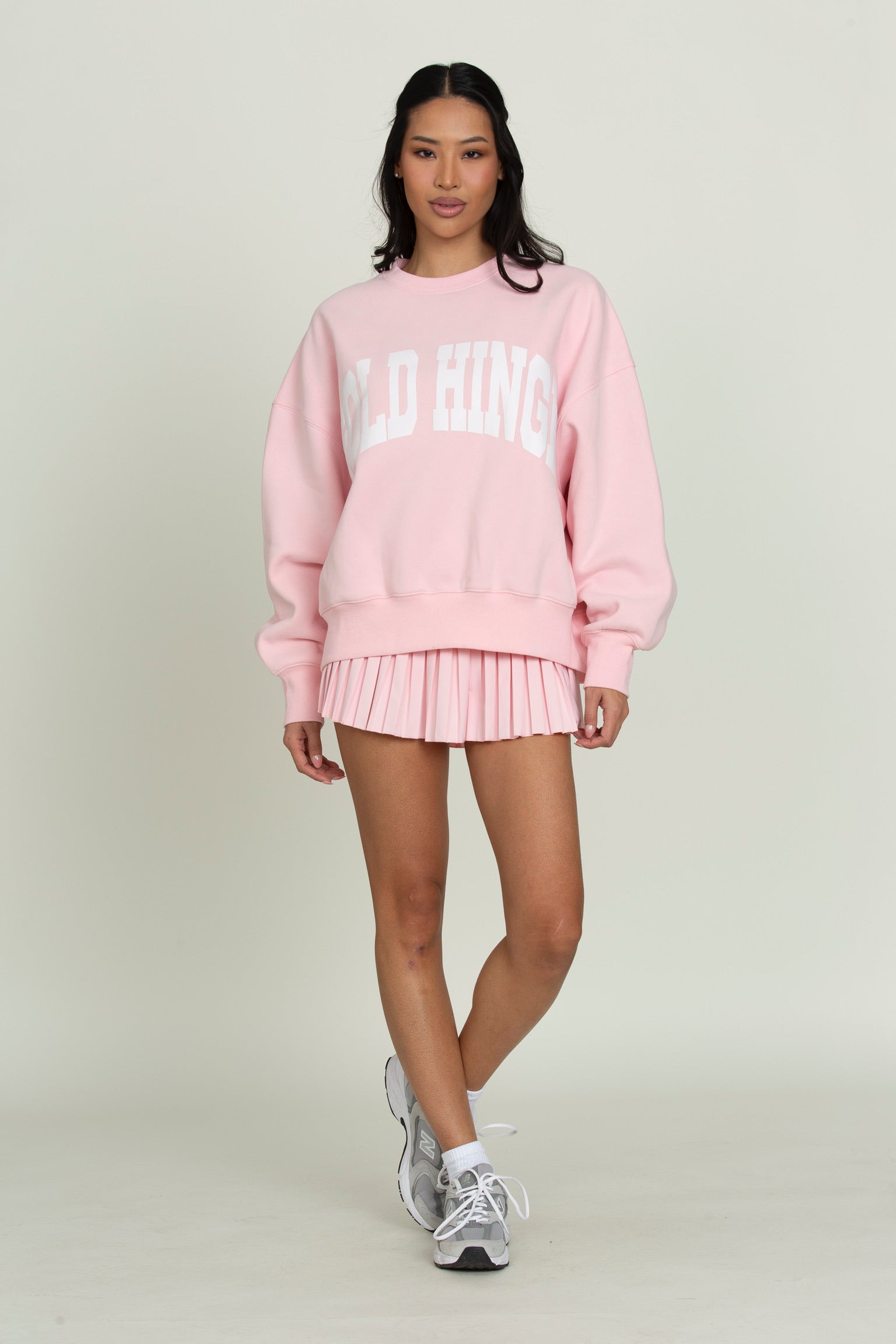 Almond Blossom GH Wide Arm Sweatshirt – Gold Hinge