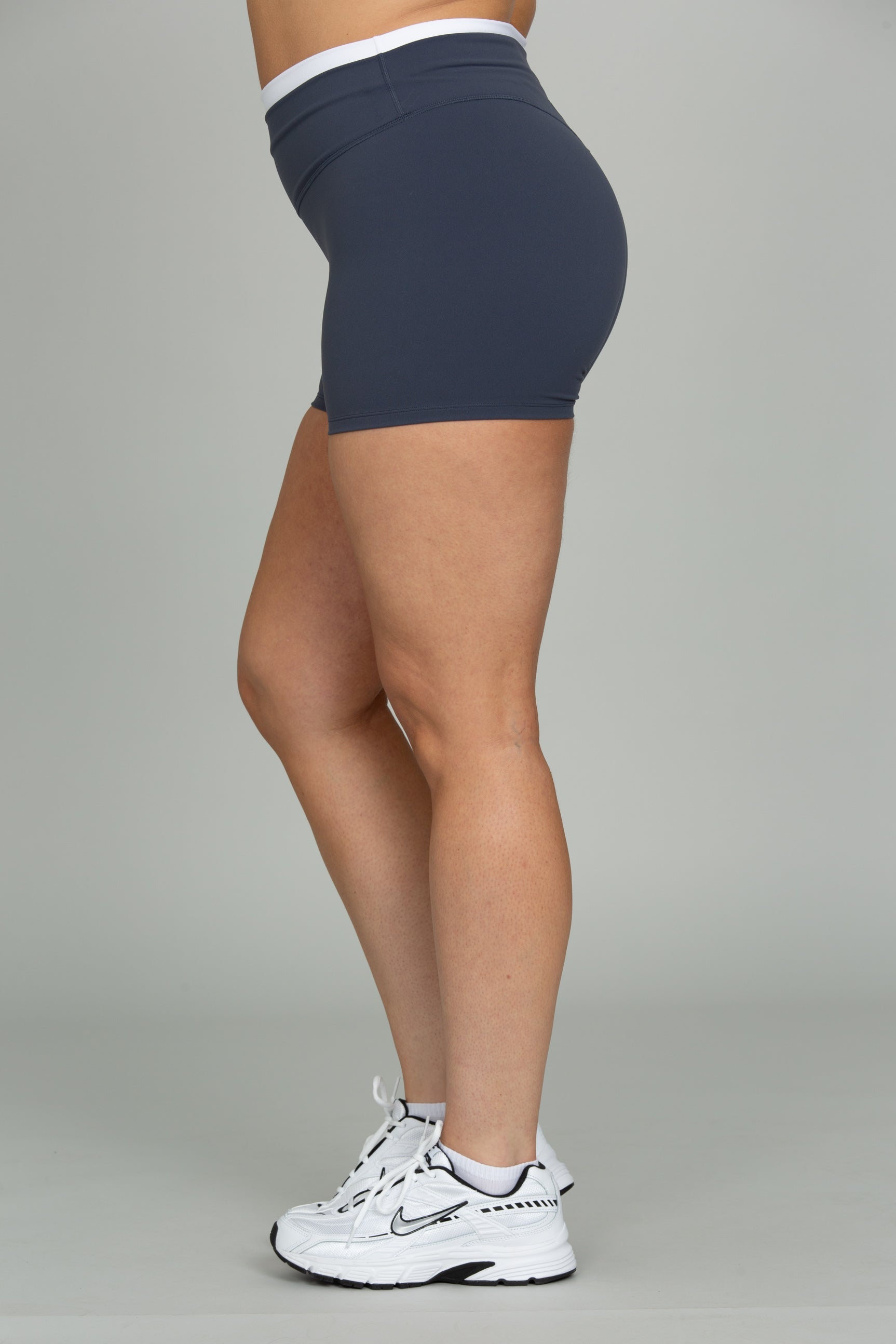 Bluewash Double Waist StrydeForm Short – Gold Hinge