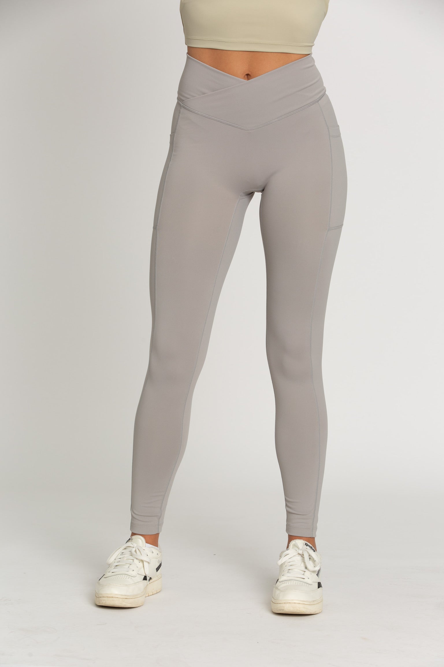 Grey Mist Seamless Crossover Leggings Gold Hinge