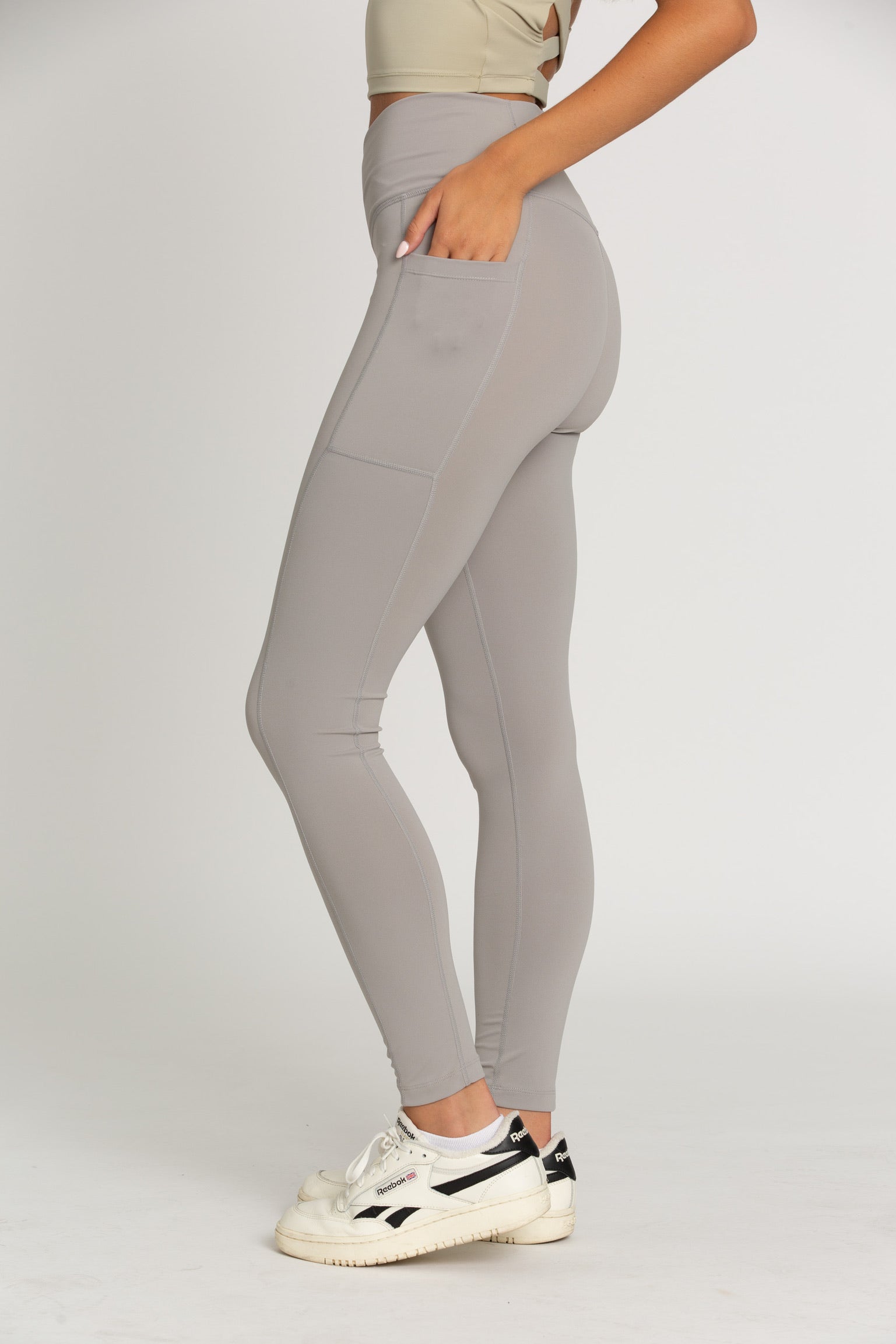 Grey Mist Seamless Crossover Leggings Gold Hinge
