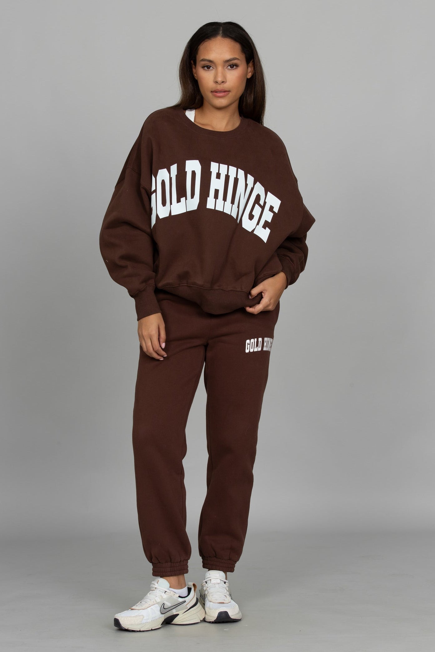 Dark Brown GH Wide Arm Sweatshirt – Gold Hinge