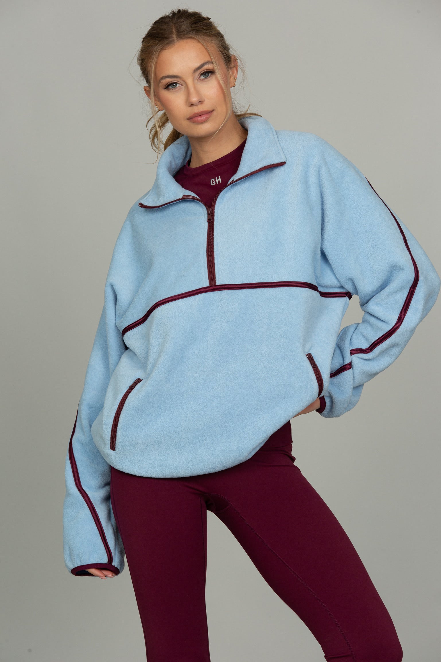 Light Blue Minimalistic Half-Zip Pullover – Gold Hinge