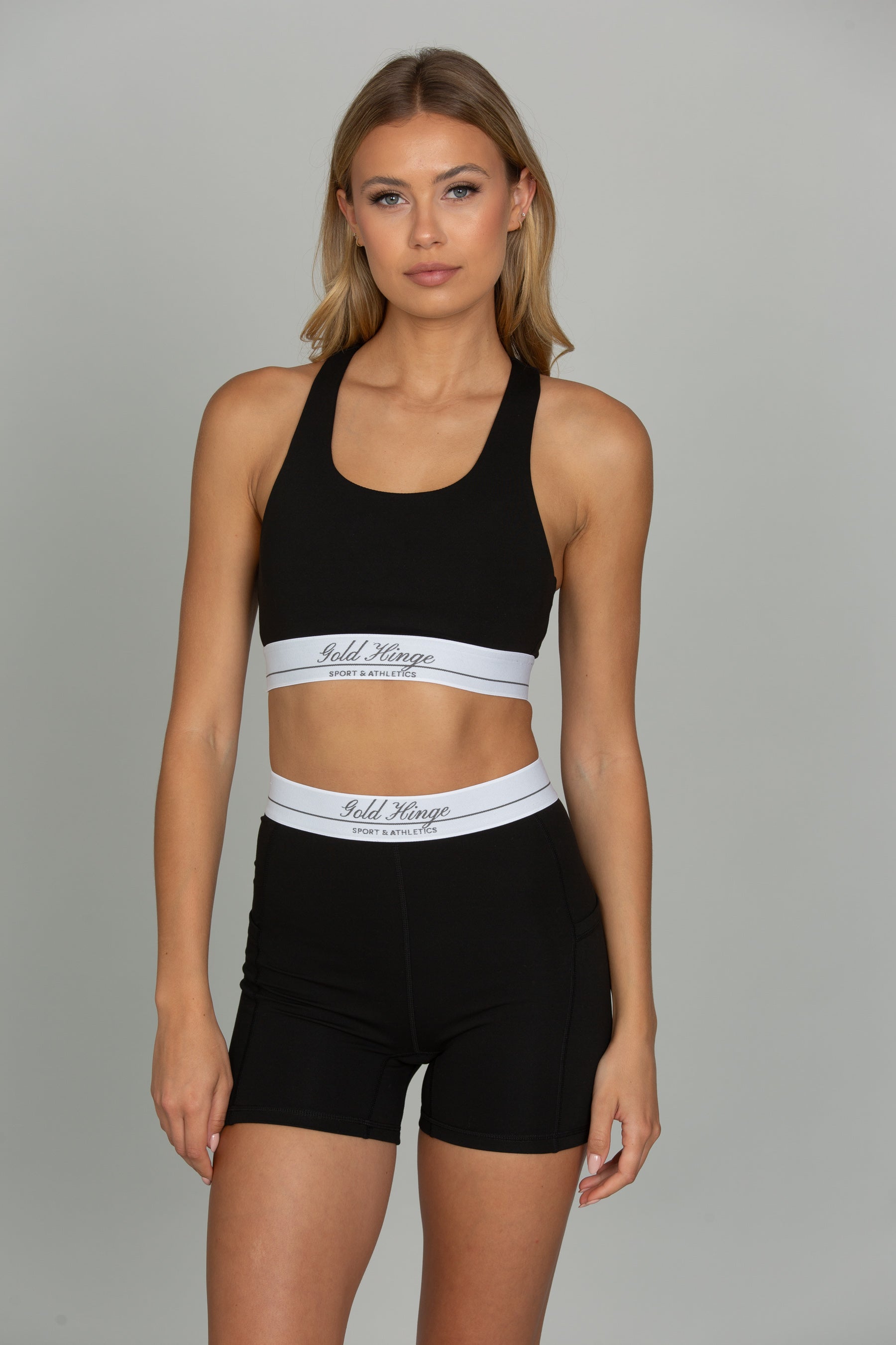 Shorts – Gold Hinge