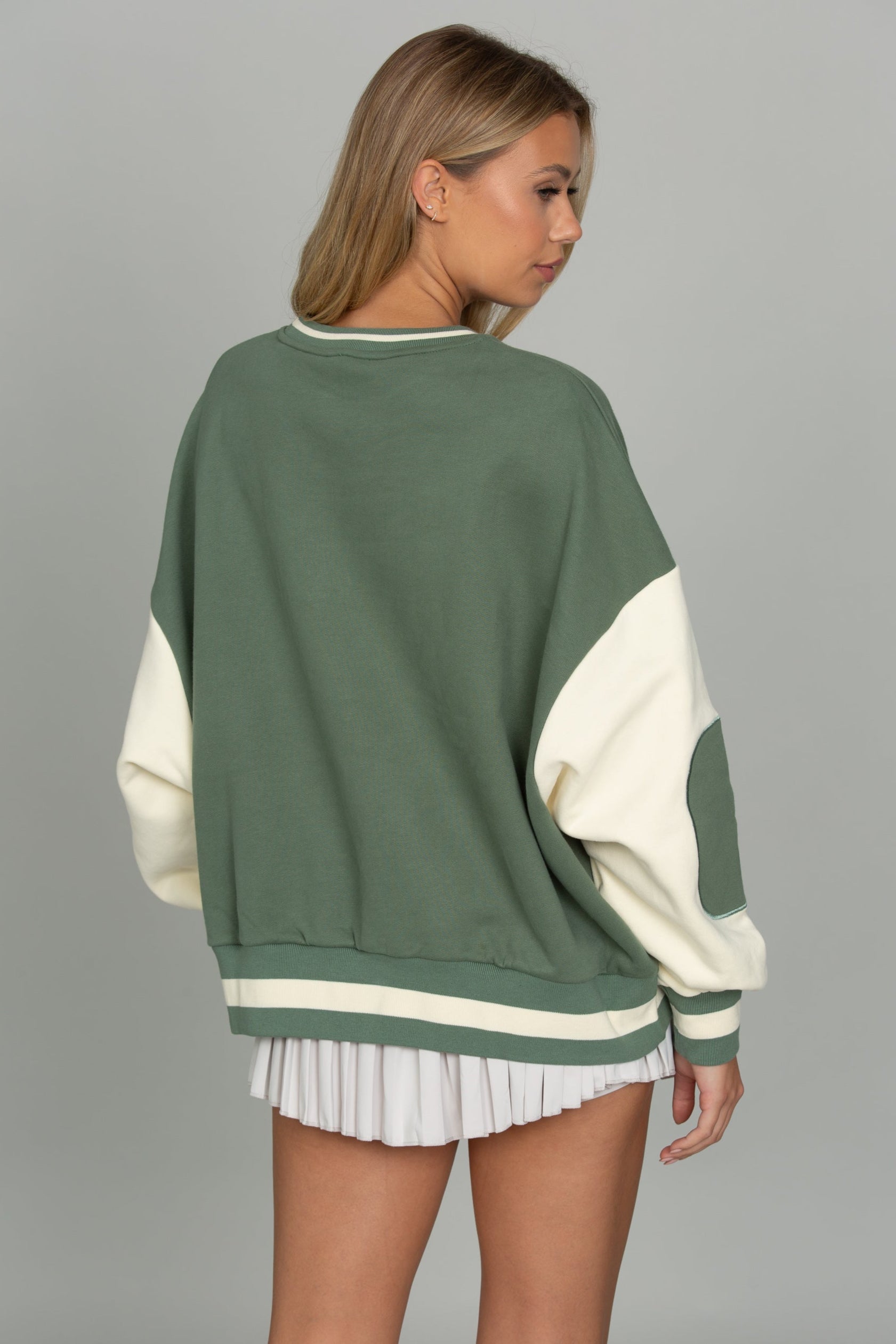 GH Tennis Club Patch Sweatshirt – Gold Hinge