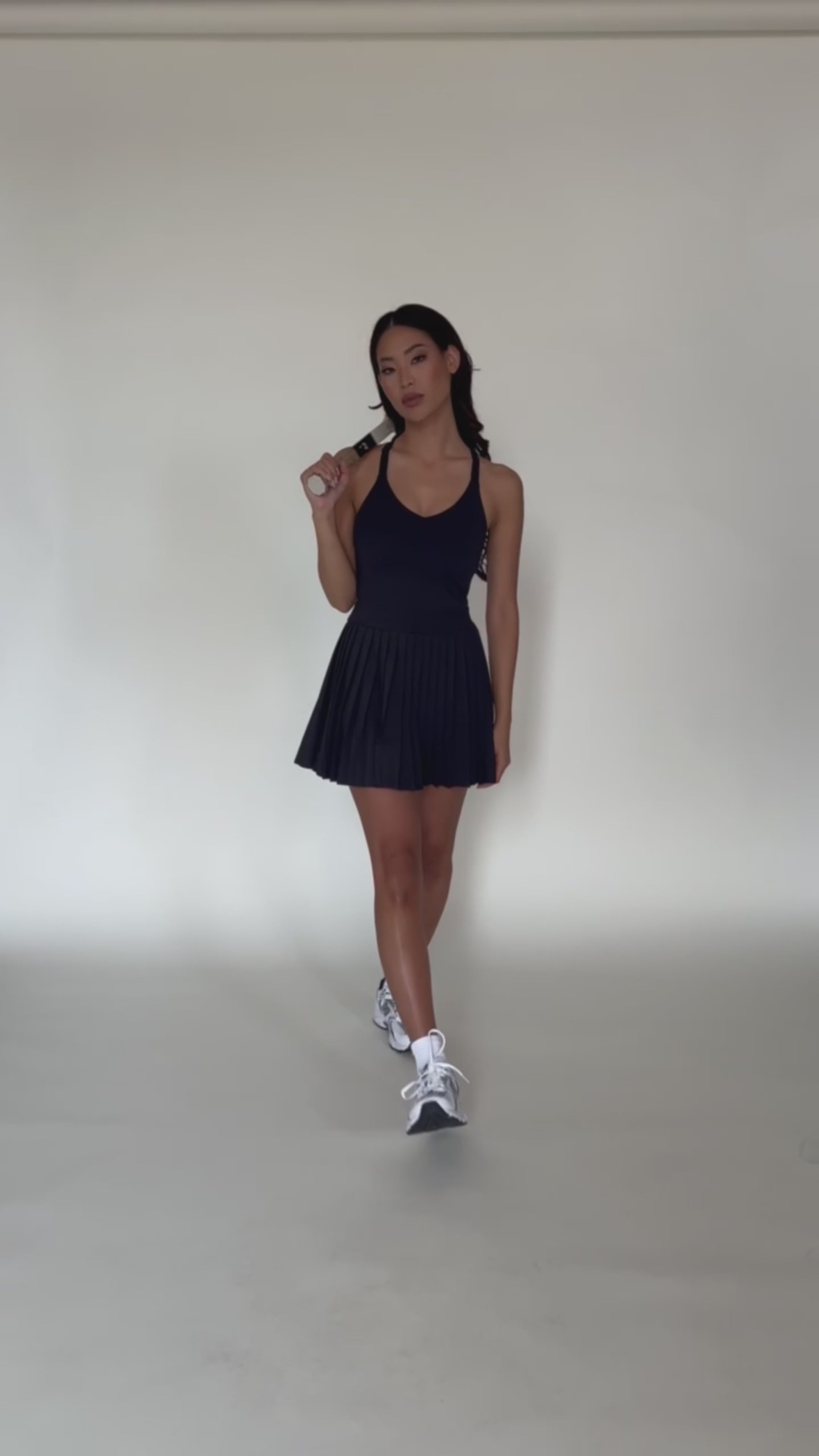 Black Y Back Adjustable Pleated Dress – Gold Hinge