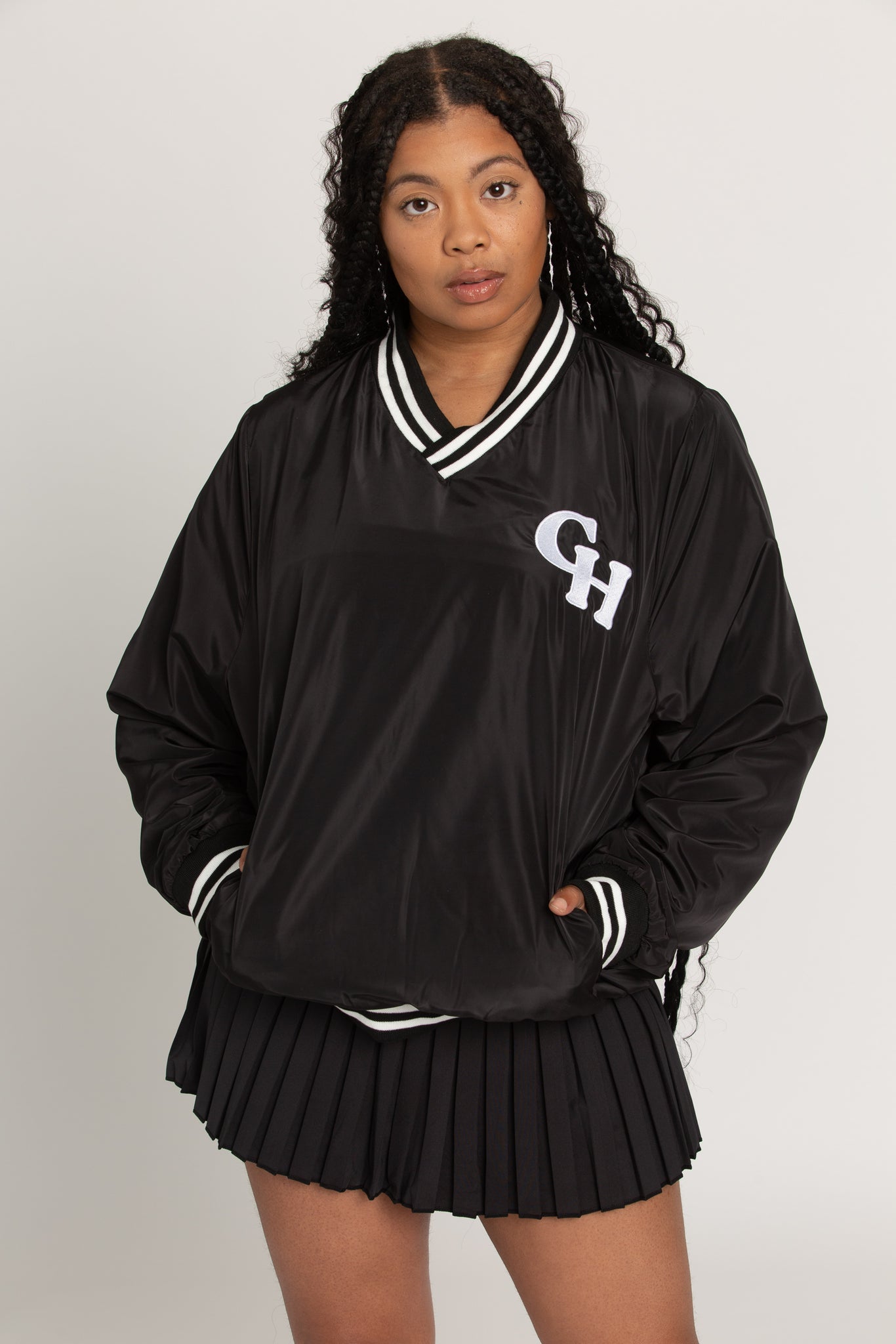 Black GH Baseball V-Neck Pullover